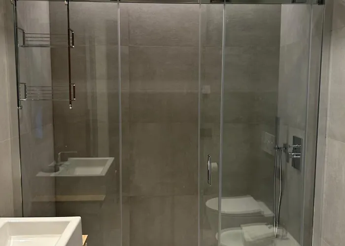 Exclusive Flat On With Panoramic Views Appartement Côme