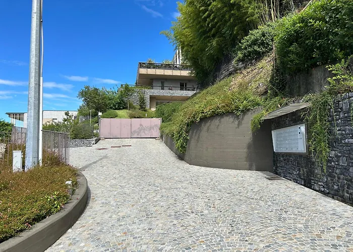 Exclusive Flat On With Panoramic Views