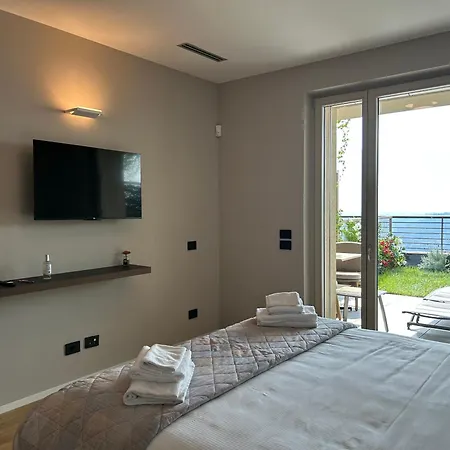 Апартаменты Exclusive Flat On With Panoramic Views *